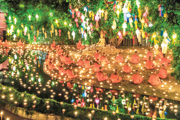 LOY KRATHONG