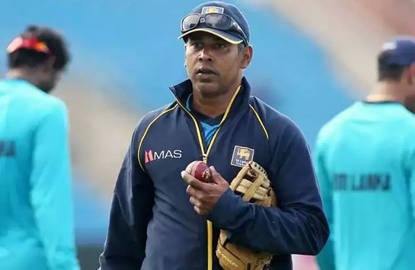 chaminda-vas