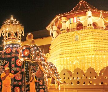 Kandy Esala Perahera commences